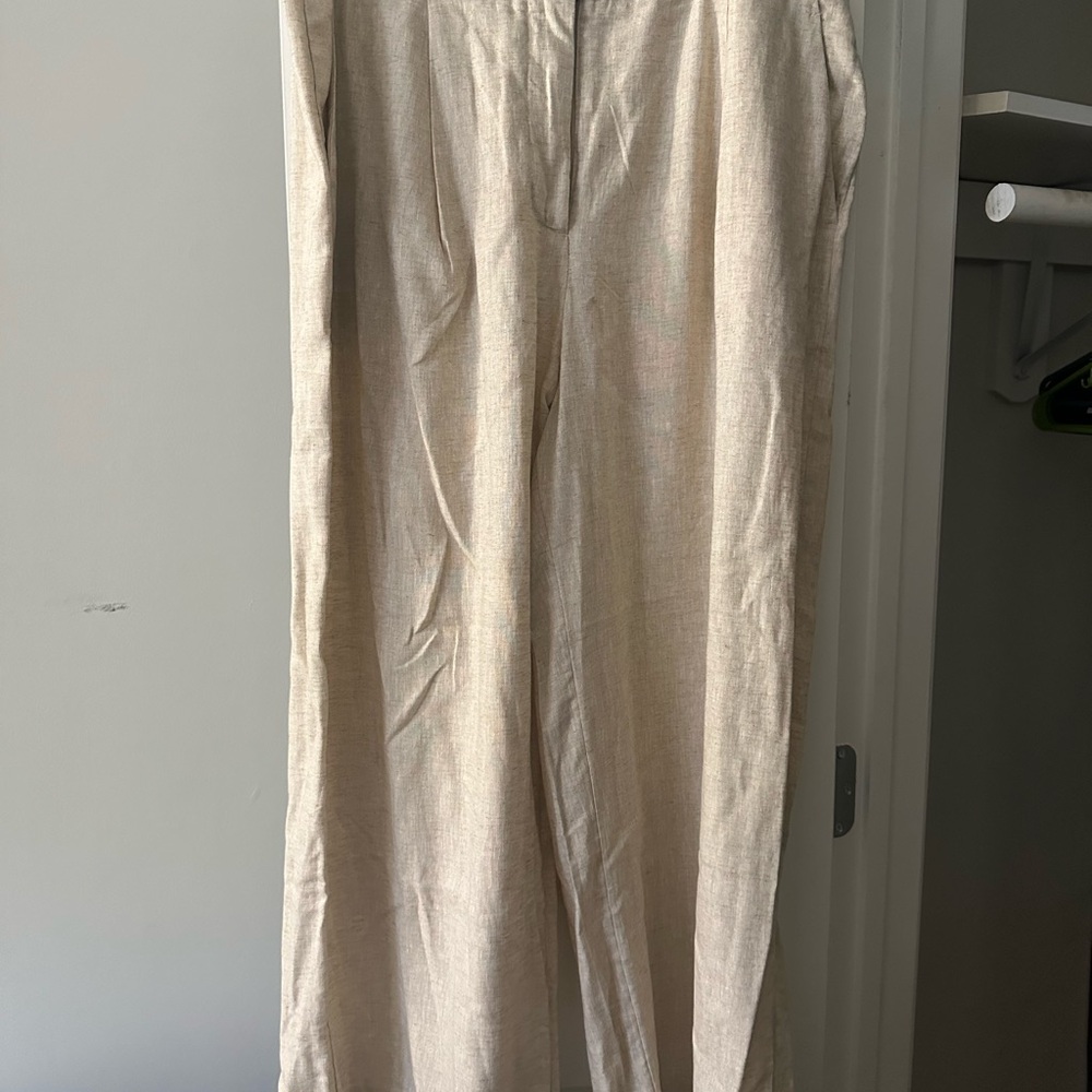 A&F Harper Tailored Linen-Blend Pant